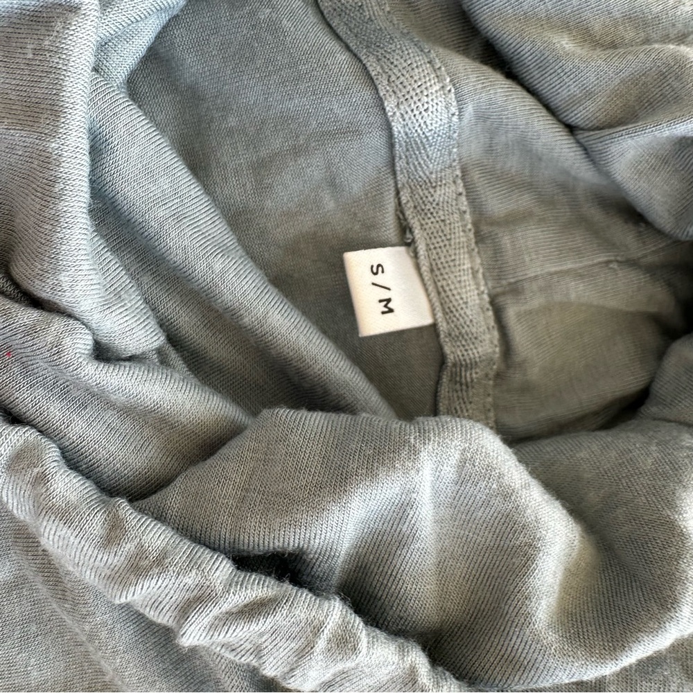 Emirates Business Class Cowl Neck Loungewear Top Pajamas Sleepwear - Picture 5 of 6